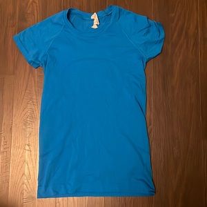 Swiftly tech short sleeve